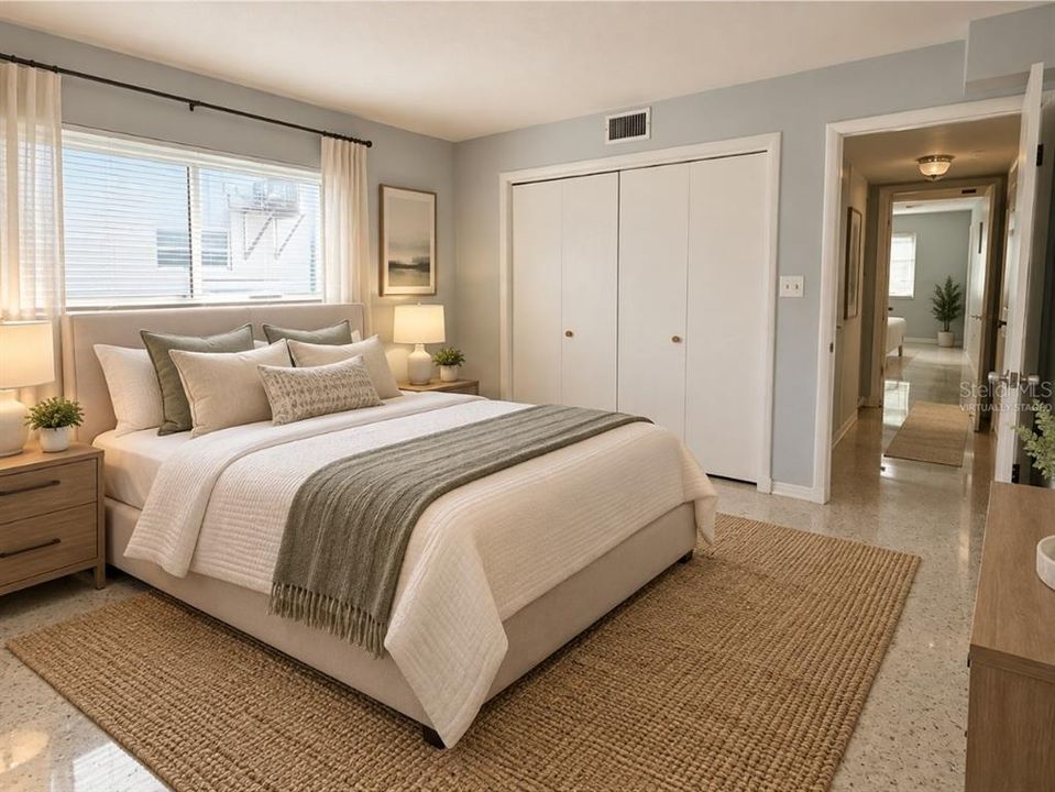 For Sale: $198,900 (2 beds, 2 baths, 1100 Square Feet)