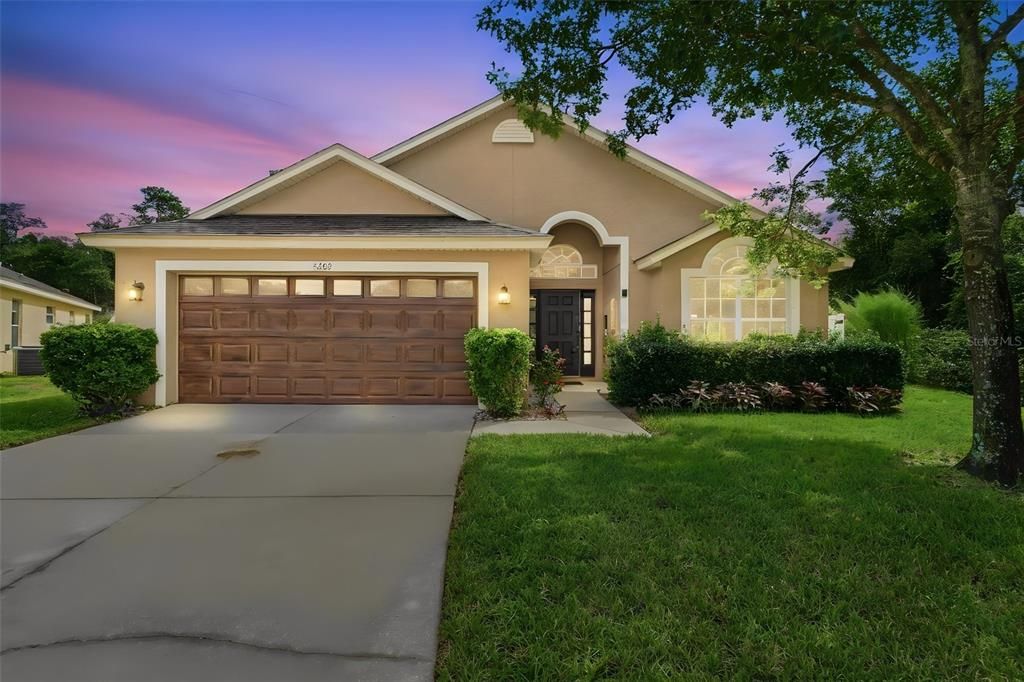 For Sale: $399,900 (3 beds, 2 baths, 1841 Square Feet)