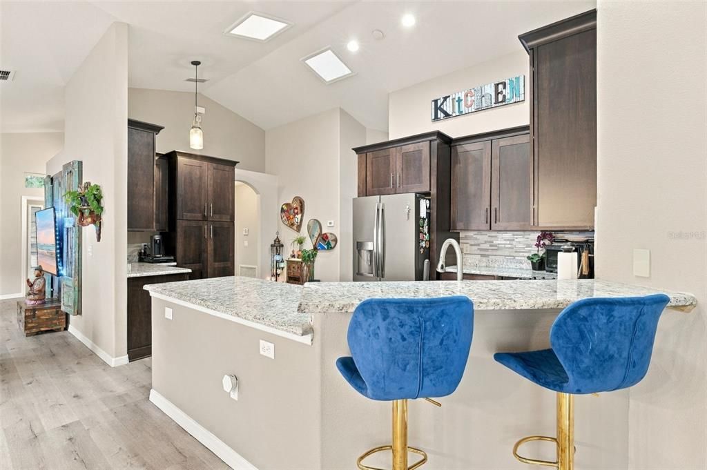 For Sale: $399,900 (3 beds, 2 baths, 1841 Square Feet)