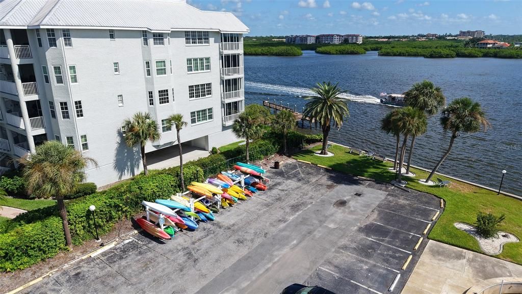 For Sale: $634,900 (2 beds, 2 baths, 1152 Square Feet)