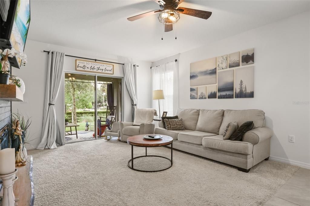 For Sale: $328,900 (3 beds, 2 baths, 1617 Square Feet)