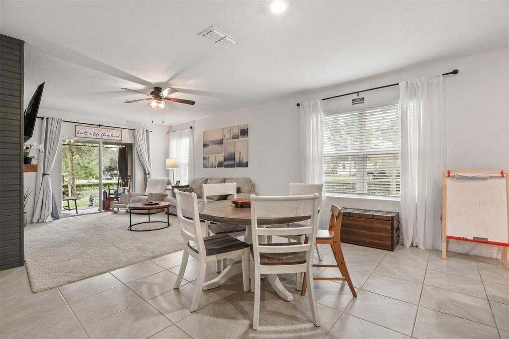 For Sale: $328,900 (3 beds, 2 baths, 1617 Square Feet)