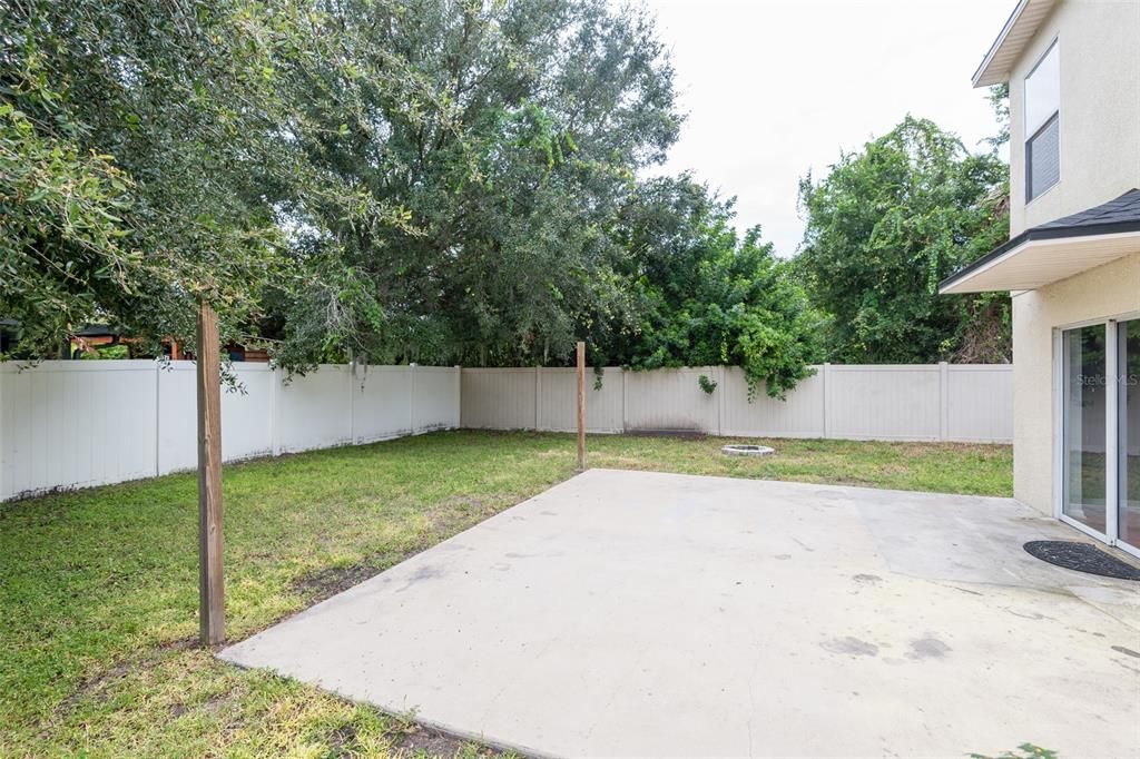 En Venta: $330,000 (4 camas, 2 baños, 1873 Pies cuadrados)