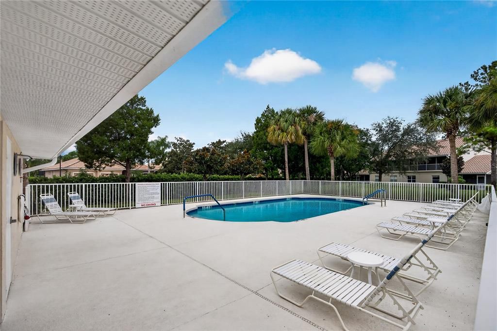For Sale: $249,900 (2 beds, 2 baths, 1409 Square Feet)