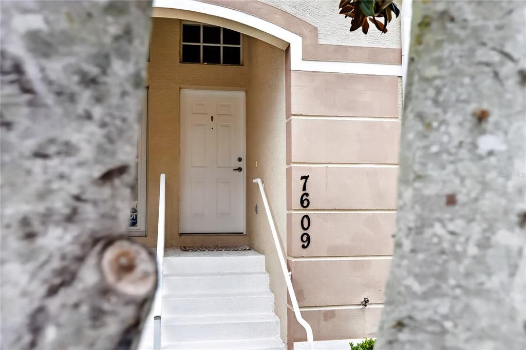 For Sale: $249,900 (2 beds, 2 baths, 1409 Square Feet)