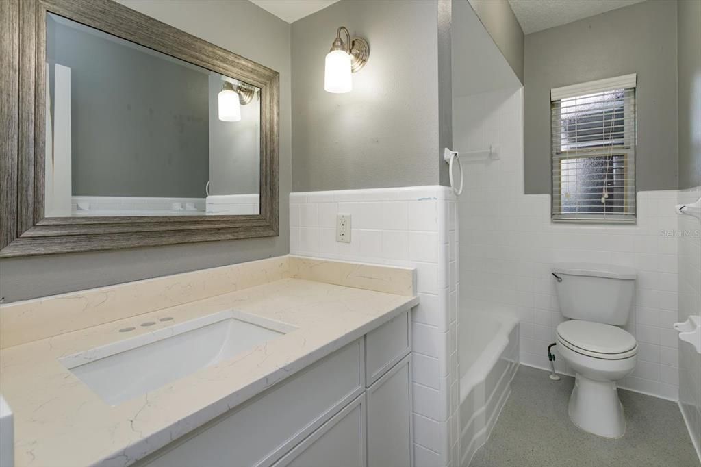For Sale: $529,000 (3 beds, 2 baths, 1734 Square Feet)