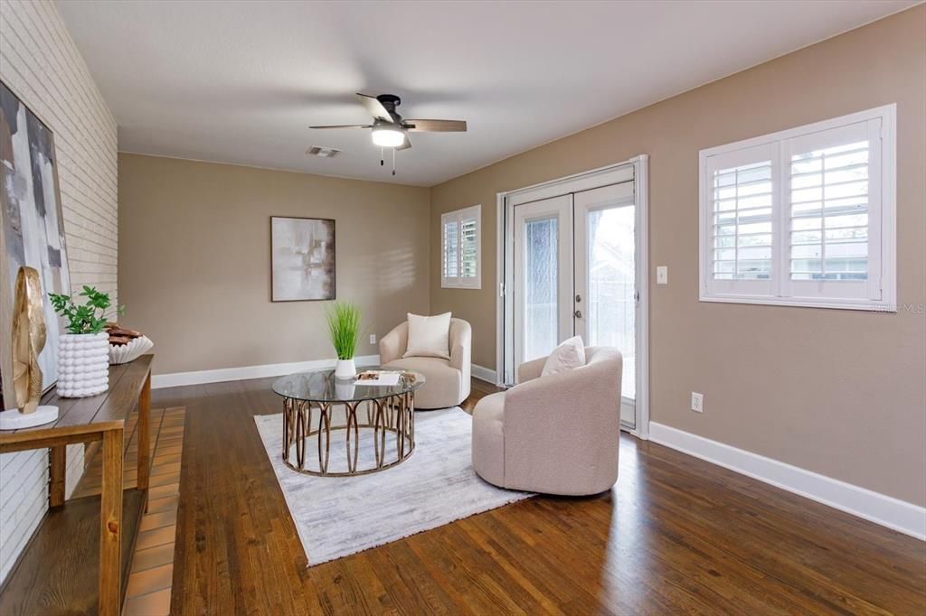 For Sale: $529,000 (3 beds, 2 baths, 1734 Square Feet)