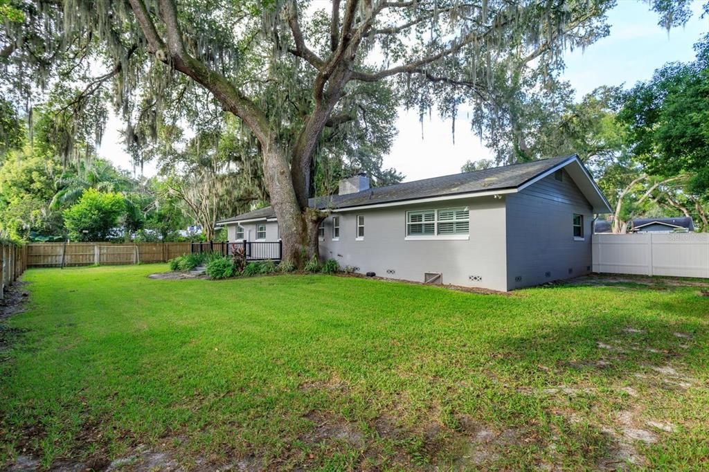 For Sale: $529,000 (3 beds, 2 baths, 1734 Square Feet)