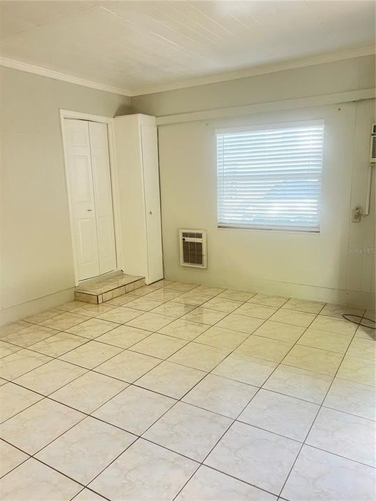 For Rent: $1,495 (0 beds, 1 baths, 500 Square Feet)
