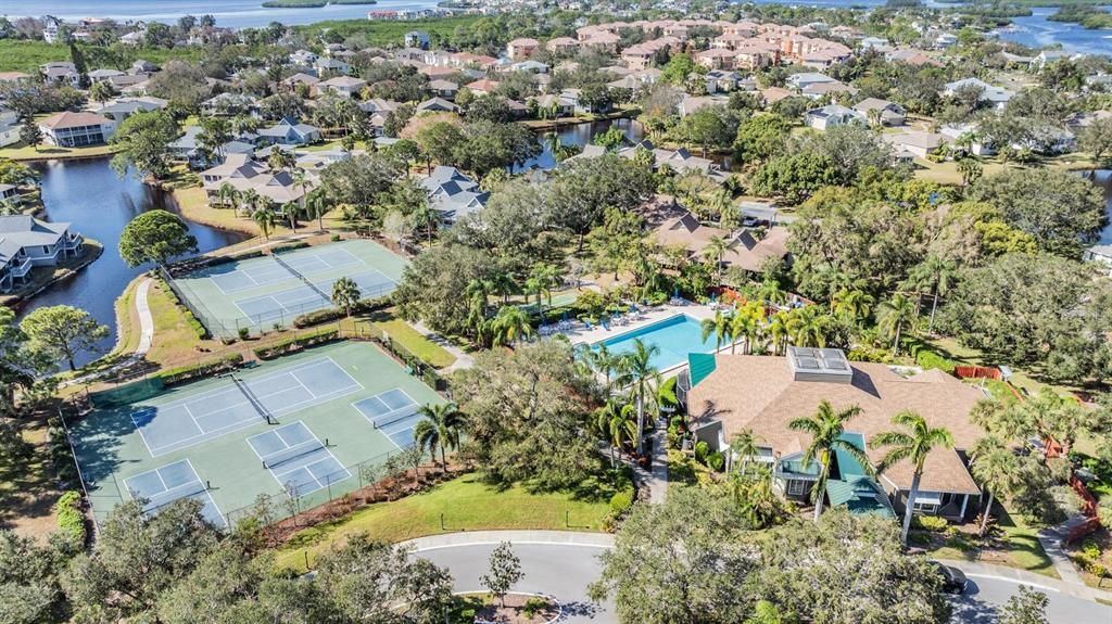 En Venta: $329,000 (3 camas, 2 baños, 1339 Pies cuadrados)