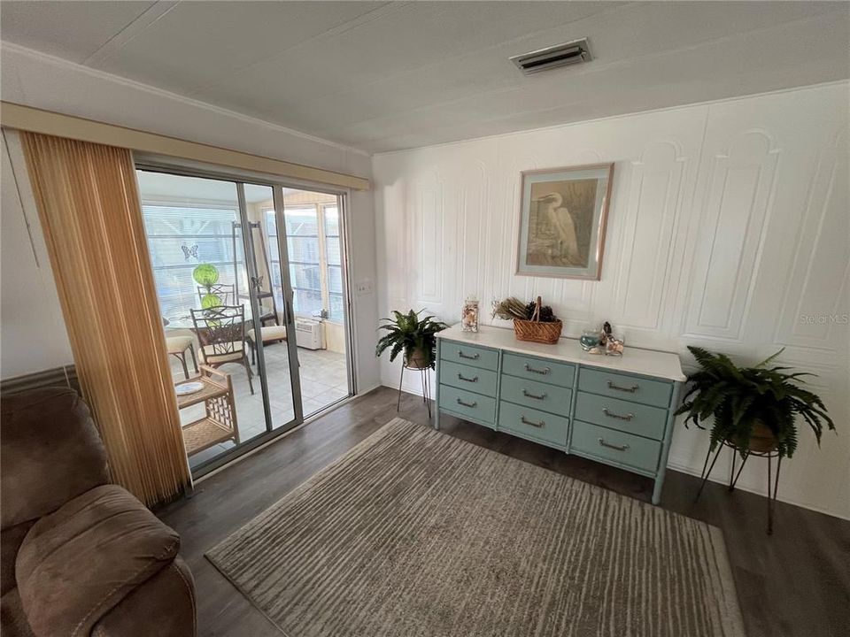 En Venta: $160,000 (2 camas, 2 baños, 1359 Pies cuadrados)