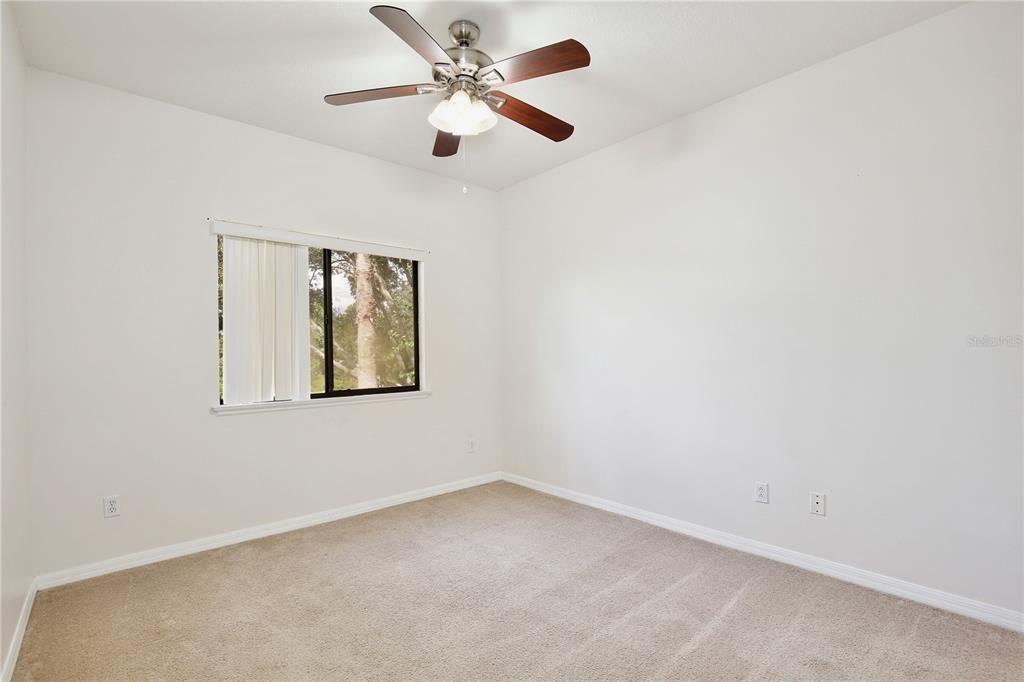For Rent: $1,995 (3 beds, 2 baths, 1659 Square Feet)