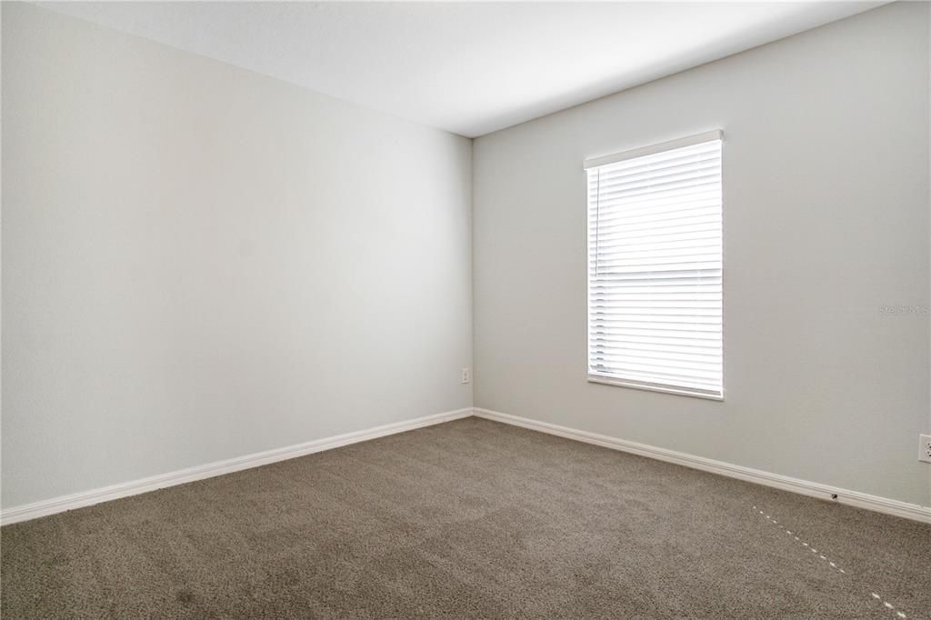 В аренду: $1,895 (3 спален, 2 ванн, 1563 Квадратных фут)