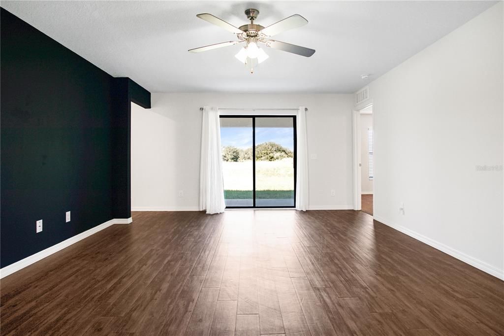 В аренду: $1,895 (3 спален, 2 ванн, 1563 Квадратных фут)