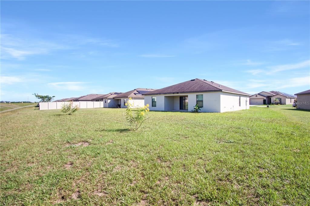 В аренду: $1,895 (3 спален, 2 ванн, 1563 Квадратных фут)