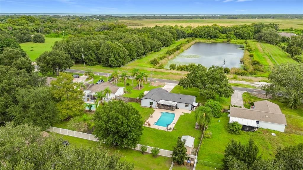 На продажу: $390,000 (3 спален, 2 ванн, 1320 Квадратных фут)