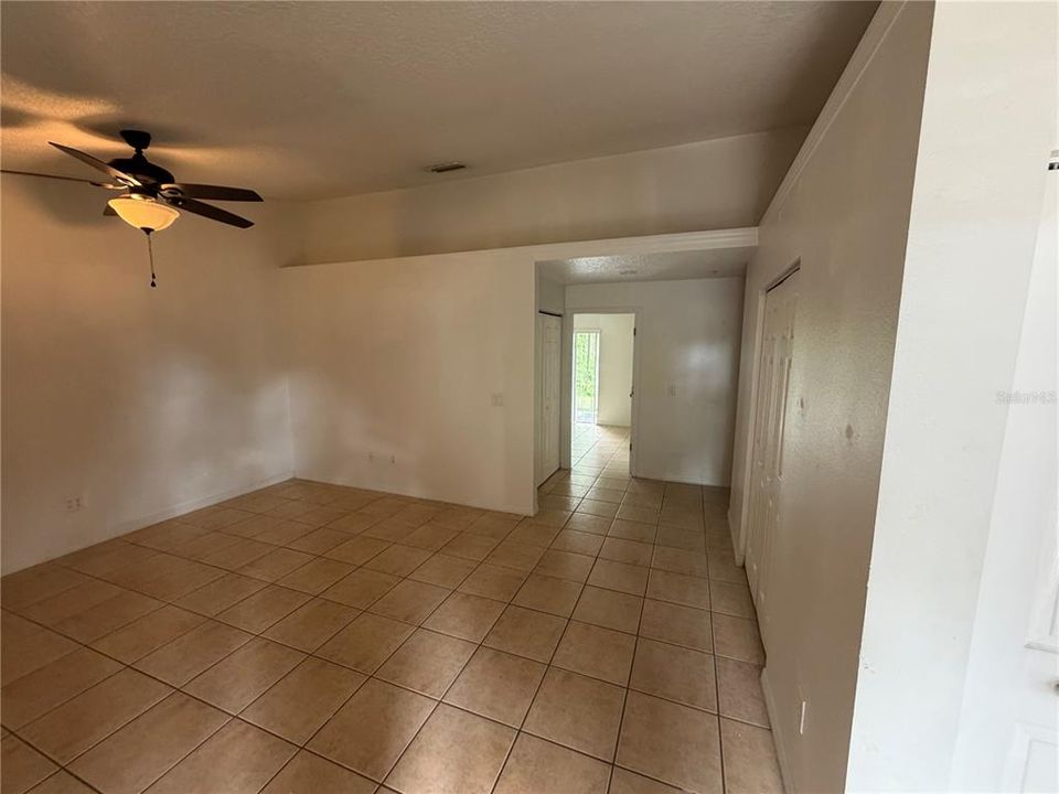 For Rent: $1,850 (2 beds, 2 baths, 1106 Square Feet)