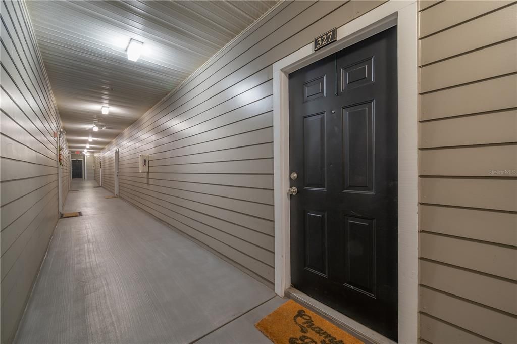 For Rent: $3,200 (2 beds, 2 baths, 938 Square Feet)