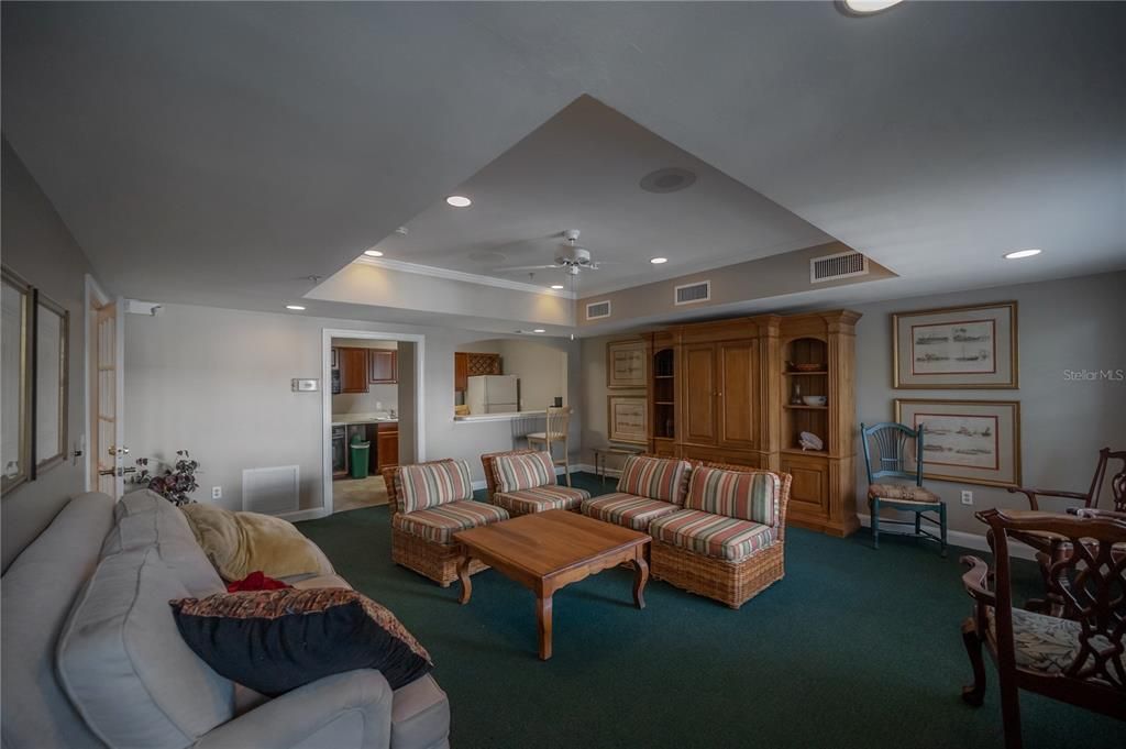 For Rent: $3,200 (2 beds, 2 baths, 938 Square Feet)