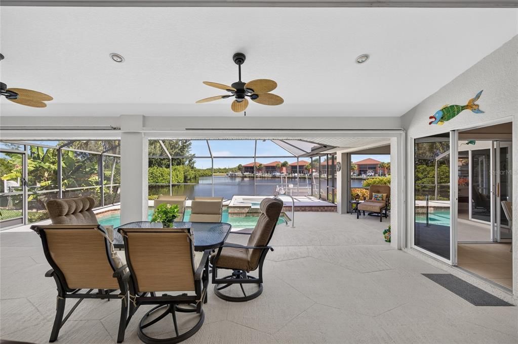 For Sale: $699,000 (3 beds, 2 baths, 1914 Square Feet)