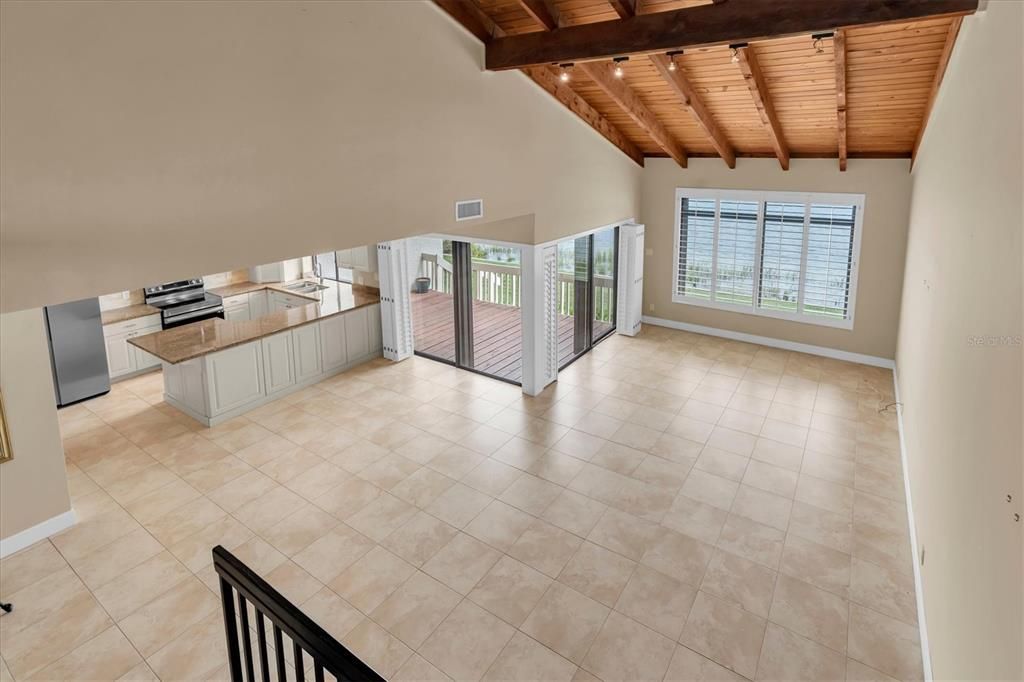 For Sale: $975,000 (3 beds, 2 baths, 1905 Square Feet)