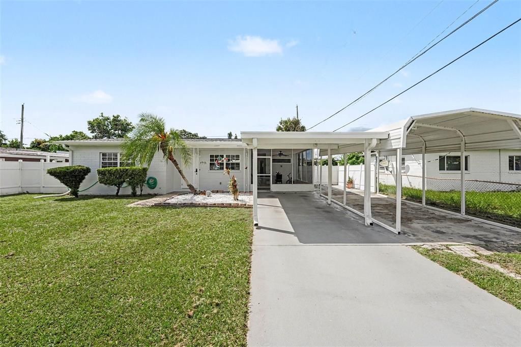 For Sale: $329,990 (3 beds, 2 baths, 1020 Square Feet)