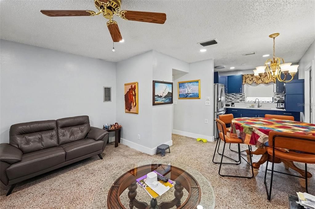 For Sale: $329,990 (3 beds, 2 baths, 1020 Square Feet)
