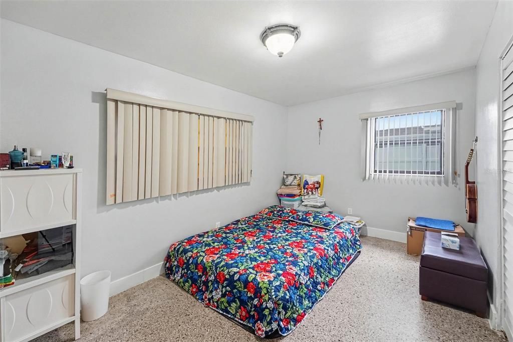 For Sale: $329,990 (3 beds, 2 baths, 1020 Square Feet)