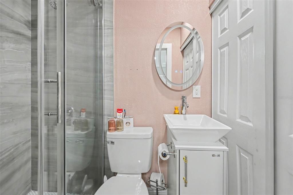 For Sale: $329,990 (3 beds, 2 baths, 1020 Square Feet)