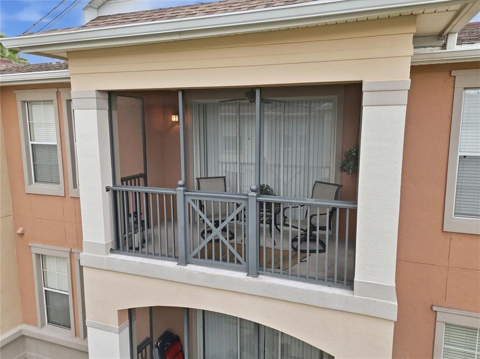 For Sale: $299,997 (2 beds, 2 baths, 1161 Square Feet)