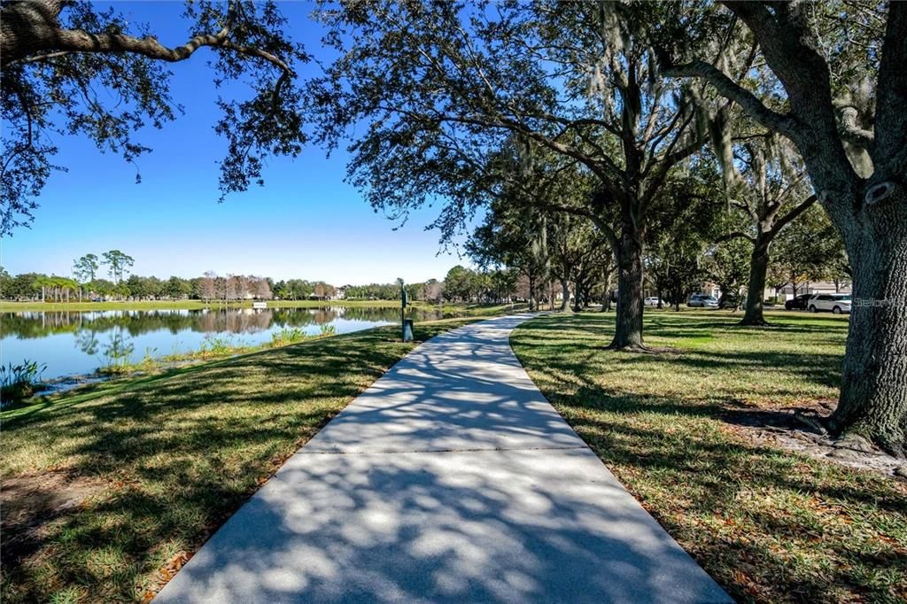 For Sale: $299,997 (2 beds, 2 baths, 1161 Square Feet)