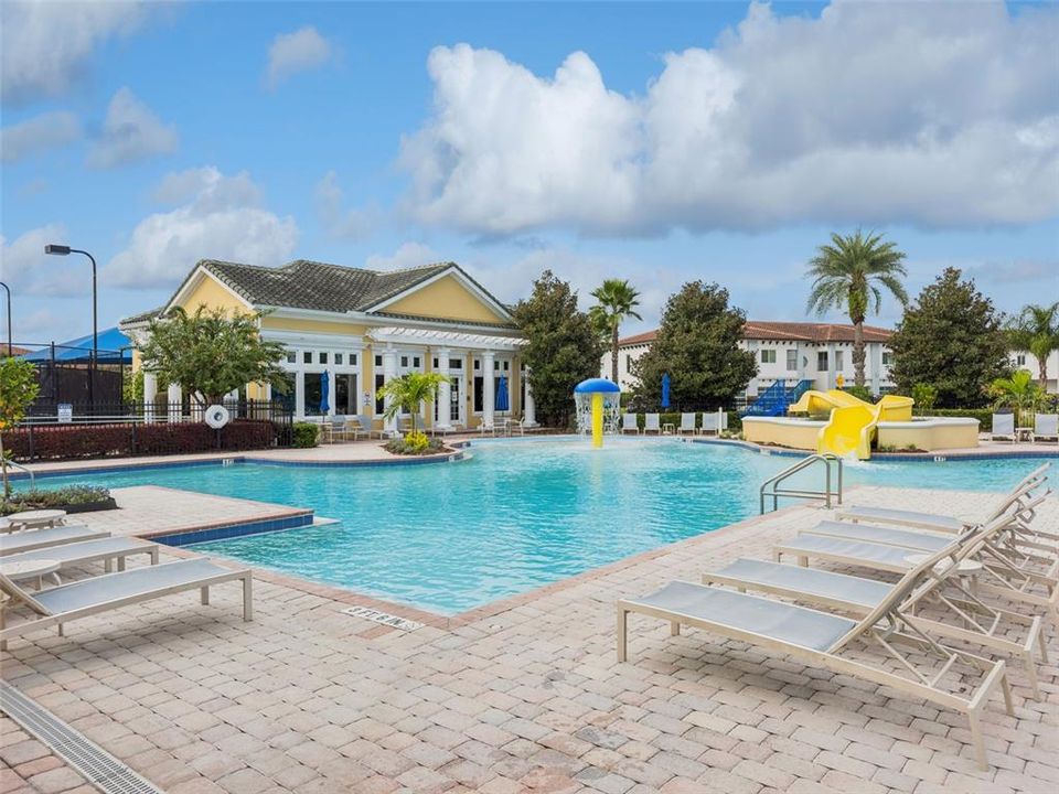 For Sale: $520,000 (4 beds, 3 baths, 2650 Square Feet)