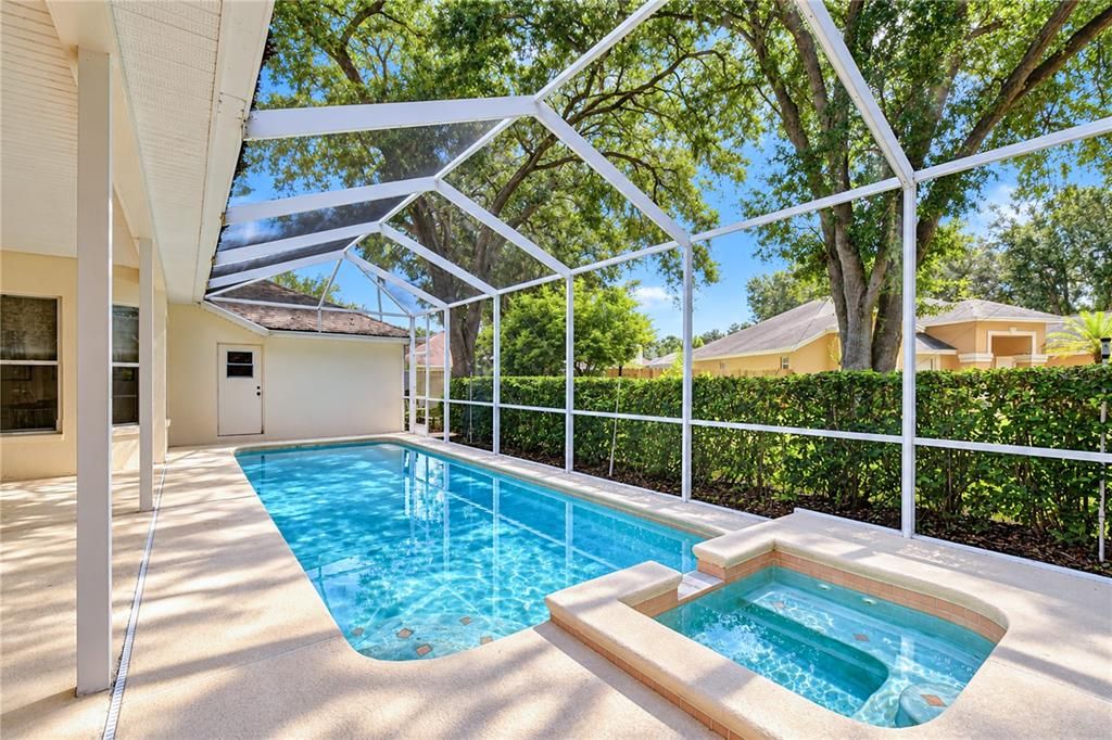 For Sale: $500,000 (4 beds, 3 baths, 2208 Square Feet)