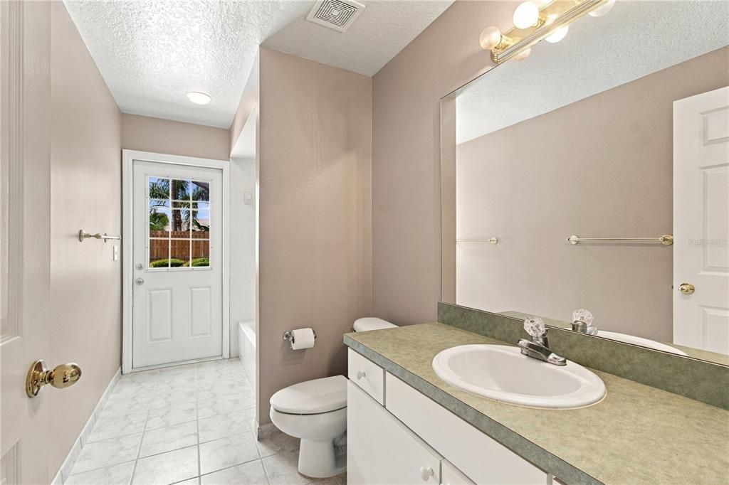 For Sale: $399,000 (3 beds, 2 baths, 1881 Square Feet)