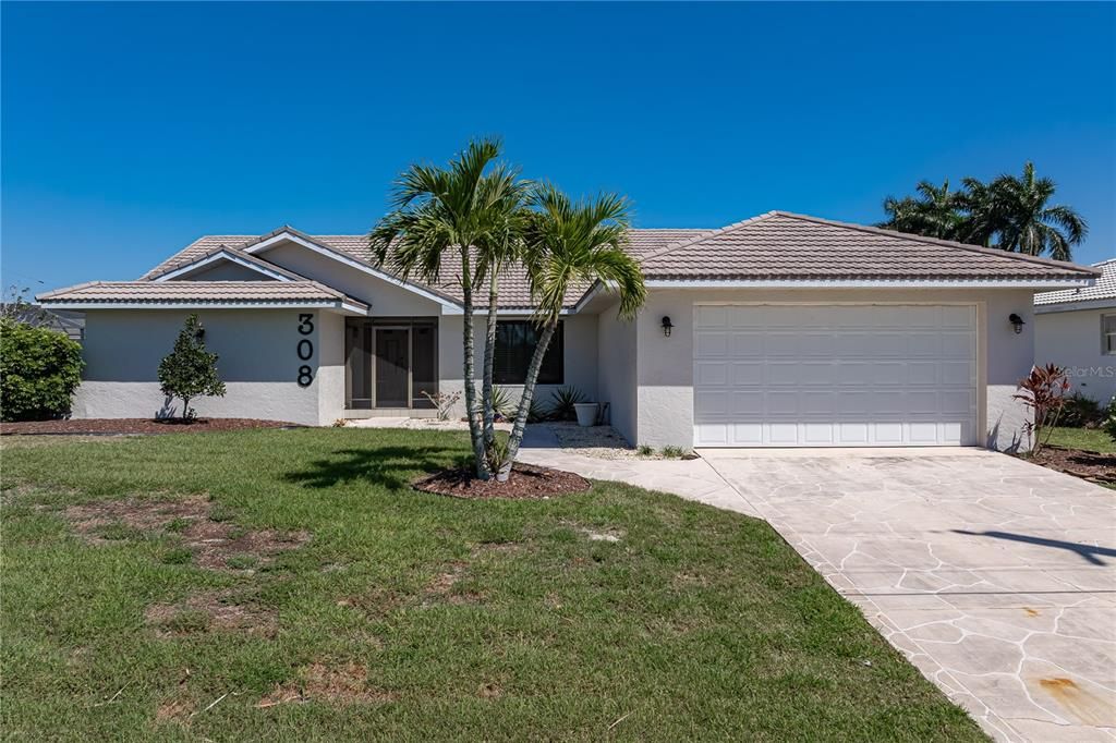 Vendido Recientemente: $549,000 (3 camas, 2 baños, 2053 Pies cuadrados)