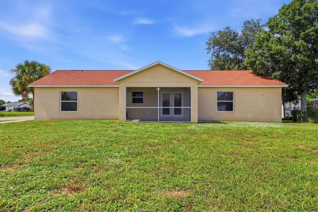 For Sale: $294,900 (3 beds, 2 baths, 1578 Square Feet)