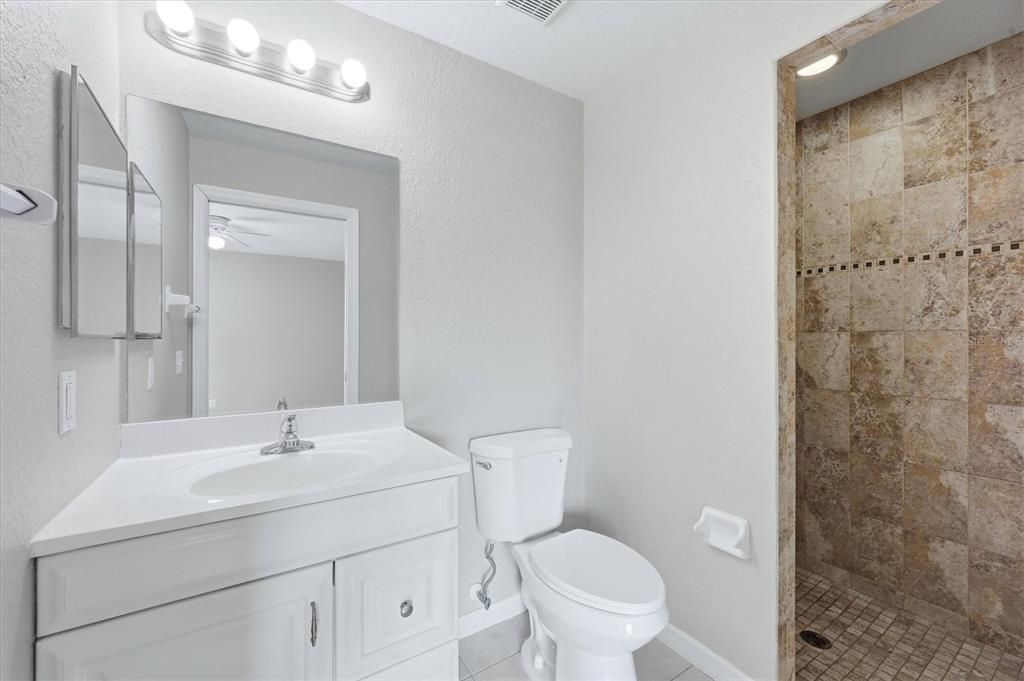 For Sale: $294,900 (3 beds, 2 baths, 1578 Square Feet)