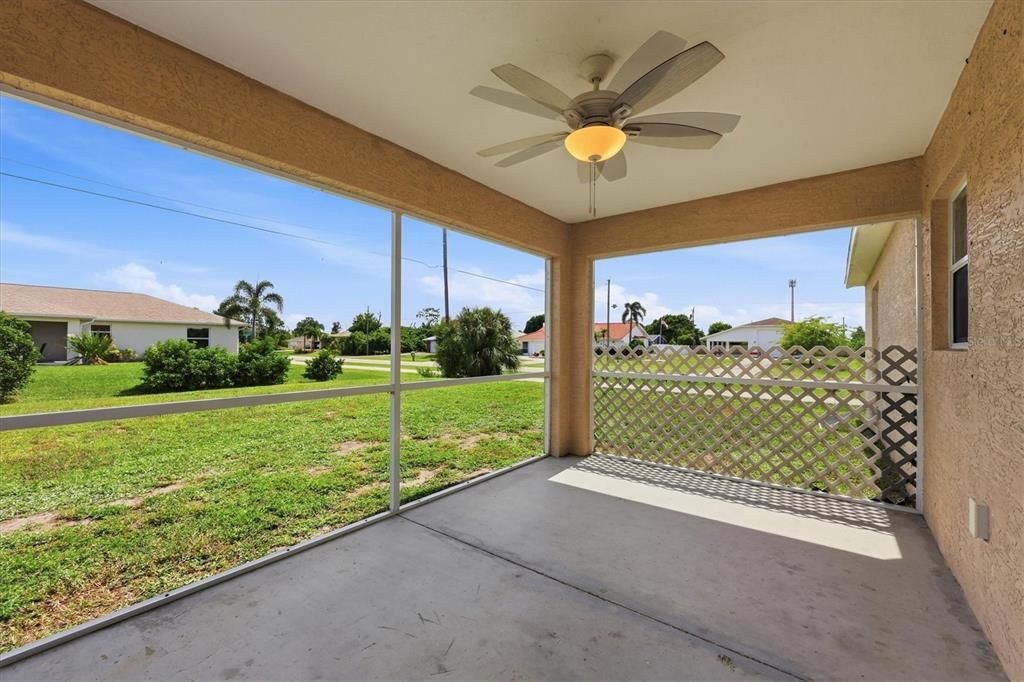 For Sale: $294,900 (3 beds, 2 baths, 1578 Square Feet)
