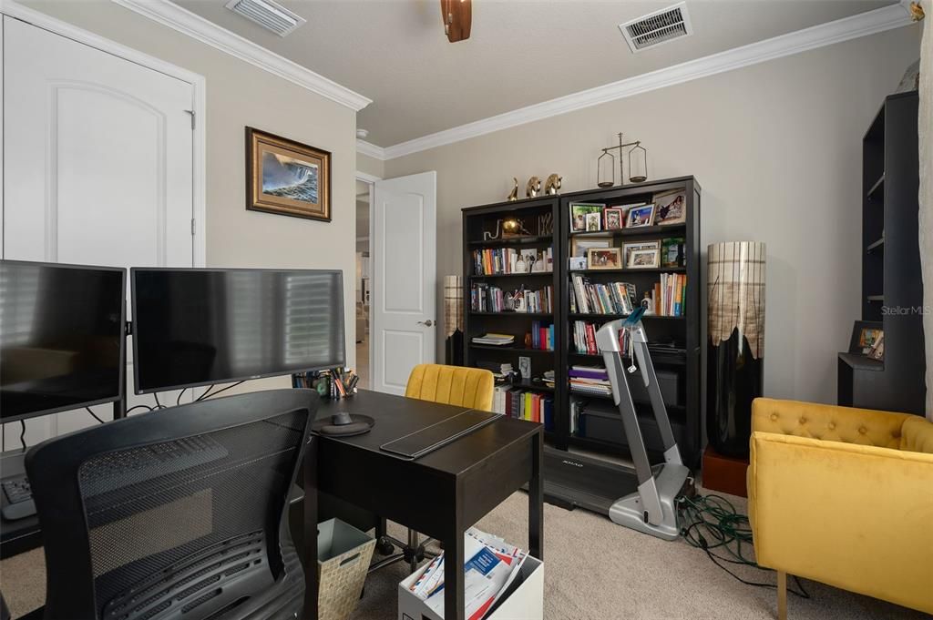 En Venta: $899,000 (4 camas, 3 baños, 2547 Pies cuadrados)