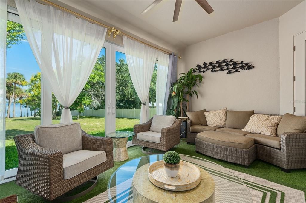 En Venta: $899,000 (4 camas, 3 baños, 2547 Pies cuadrados)