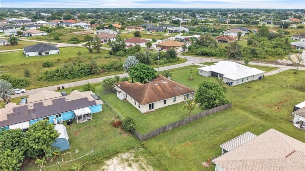 For Sale: $364,900 (6 beds, 0 baths, 2370 Square Feet)