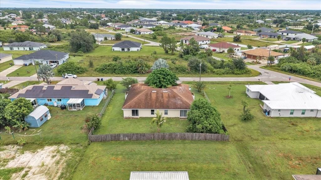 For Sale: $364,900 (6 beds, 0 baths, 2370 Square Feet)