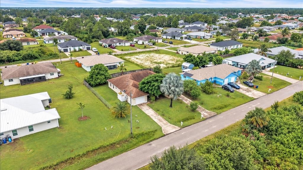 For Sale: $364,900 (6 beds, 0 baths, 2370 Square Feet)