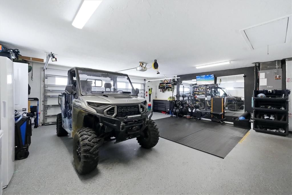 На продажу: $735,000 (4 спален, 2 ванн, 2126 Квадратных фут)