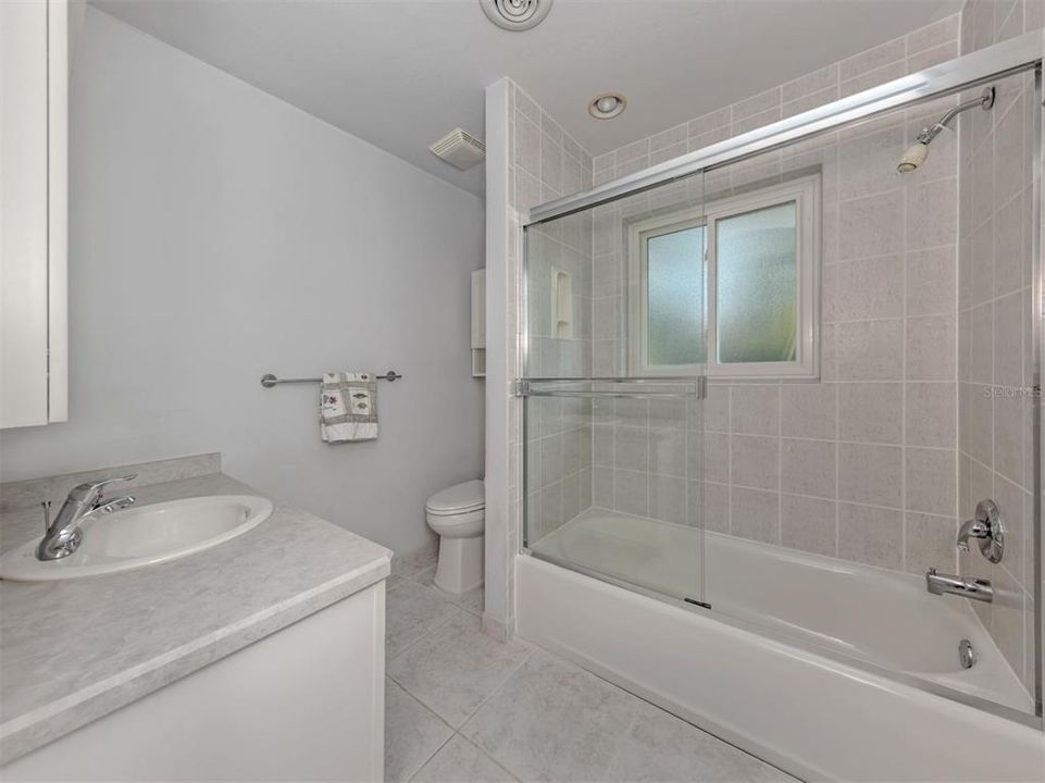 En Venta: $740,000 (3 camas, 2 baños, 1456 Pies cuadrados)