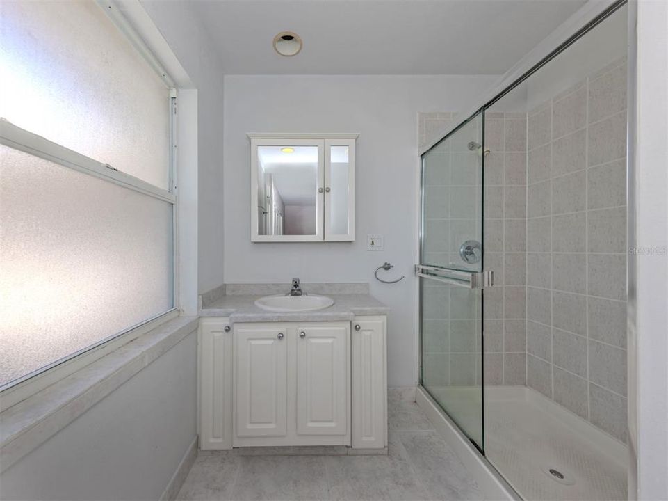 En Venta: $740,000 (3 camas, 2 baños, 1456 Pies cuadrados)