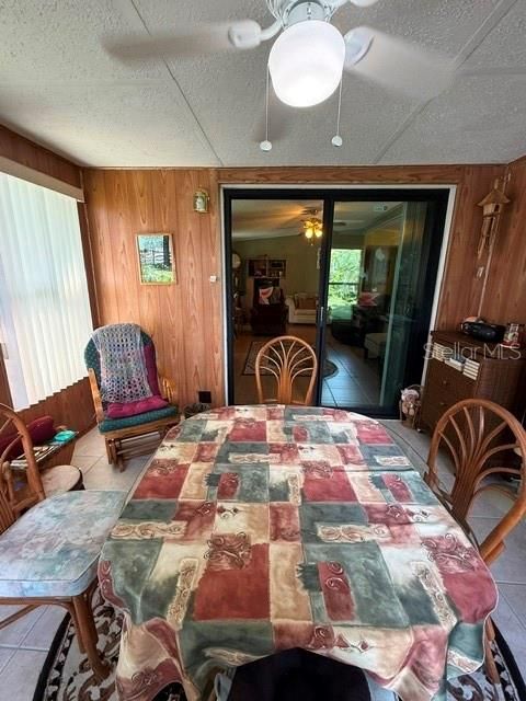 На продажу: $159,000 (2 спален, 2 ванн, 1296 Квадратных фут)