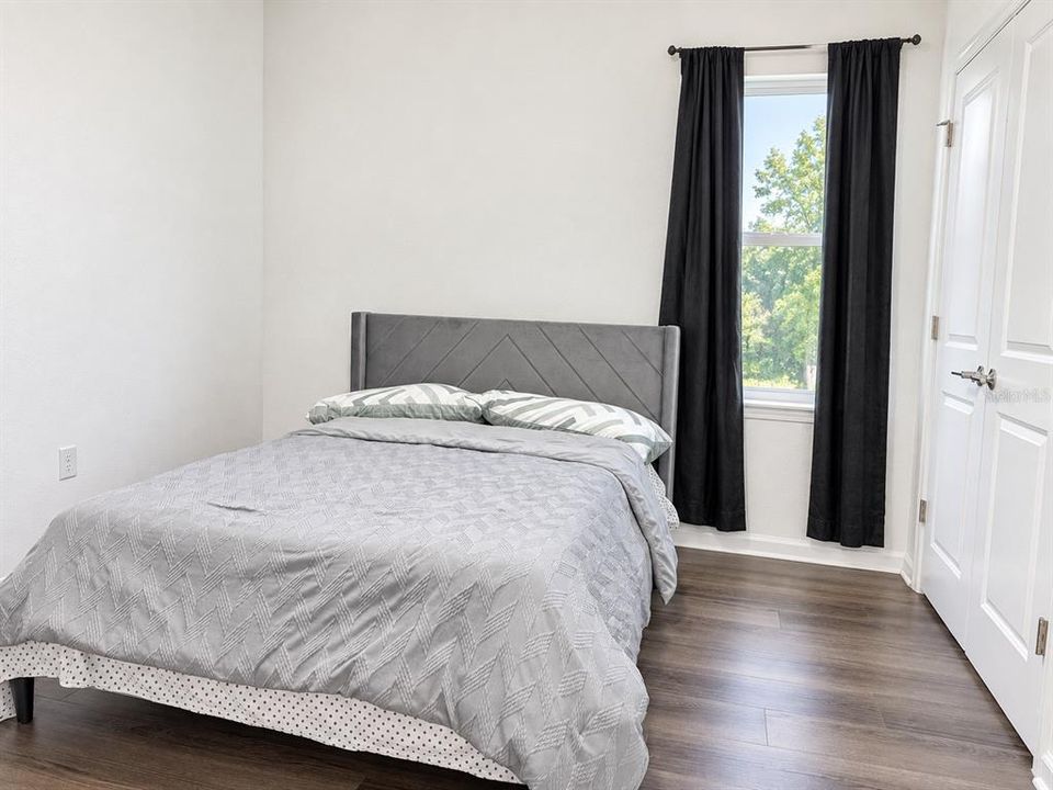 For Rent: $2,950 (3 beds, 2 baths, 1631 Square Feet)