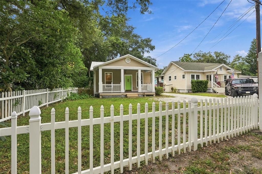 En Venta: $379,000 (2 camas, 1 baños, 672 Pies cuadrados)