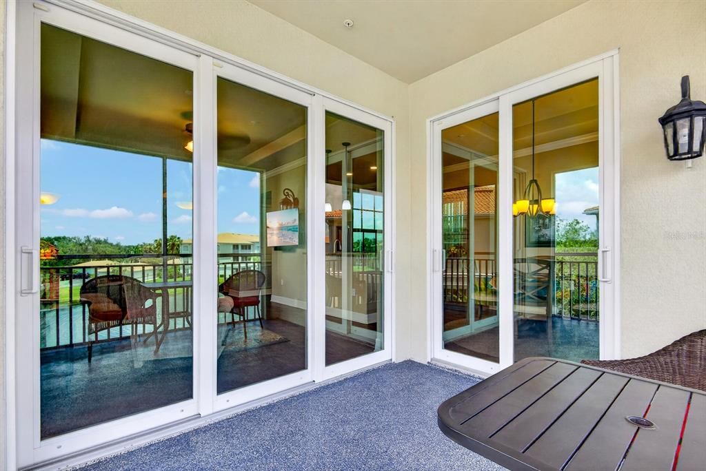 En Venta: $325,000 (2 camas, 2 baños, 1527 Pies cuadrados)